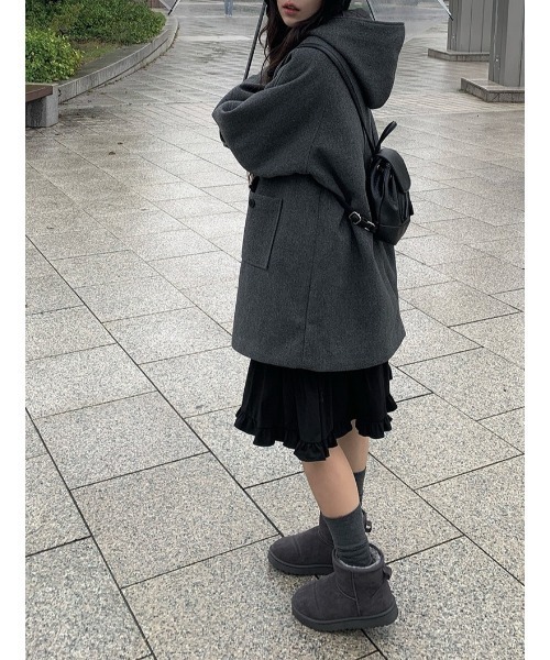 セール】[MADE] ストラップ付きキルティングフードハーフコート