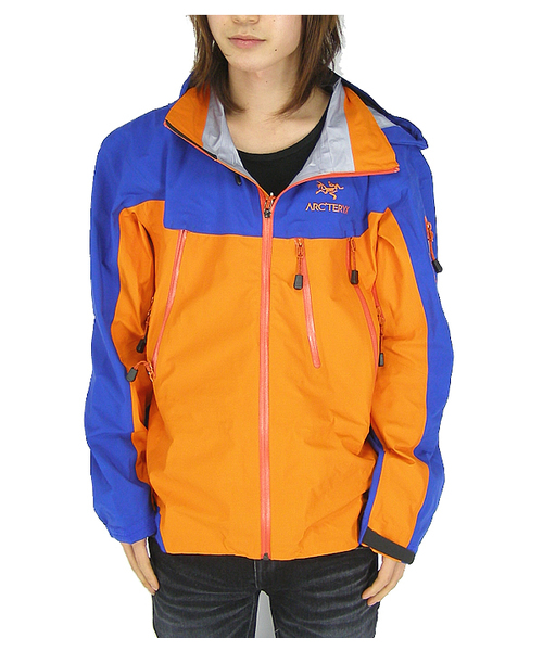 BEAMS（ビームス）の「ARC'TERYX×BEAMS / 別注 “THETA AR”シェル