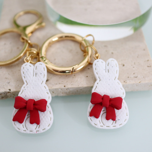 うさぎ キーホルダー りぼん付 選べるキーホルダーパーツ ポリマー