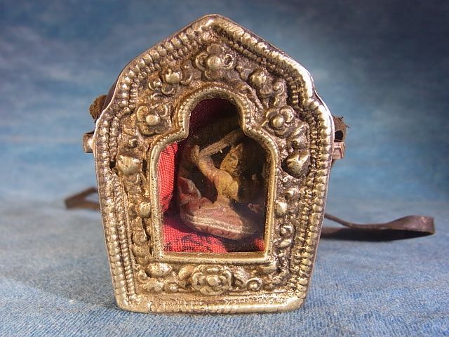 ガウ チベット仏教御守り箱 （ジャンペーヤン・文殊菩薩）ツァツァ仏