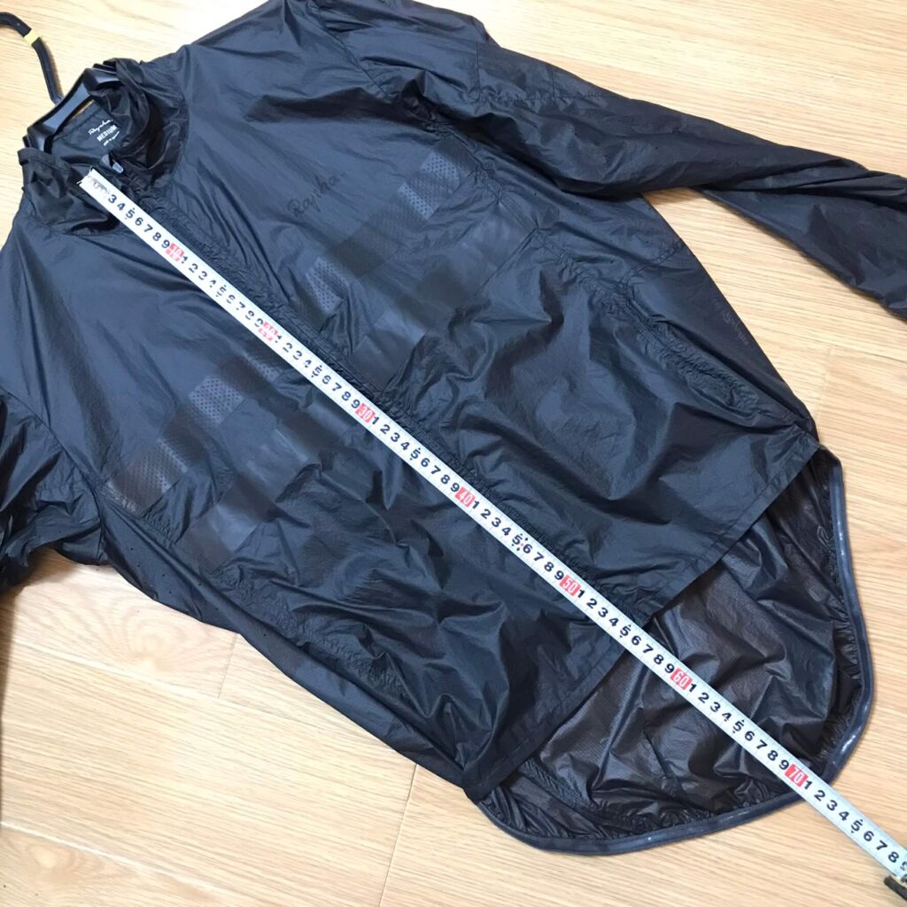 Raphaウインドジャケットサイズは身長で選ぶ？胸囲腹囲で選ぶ？