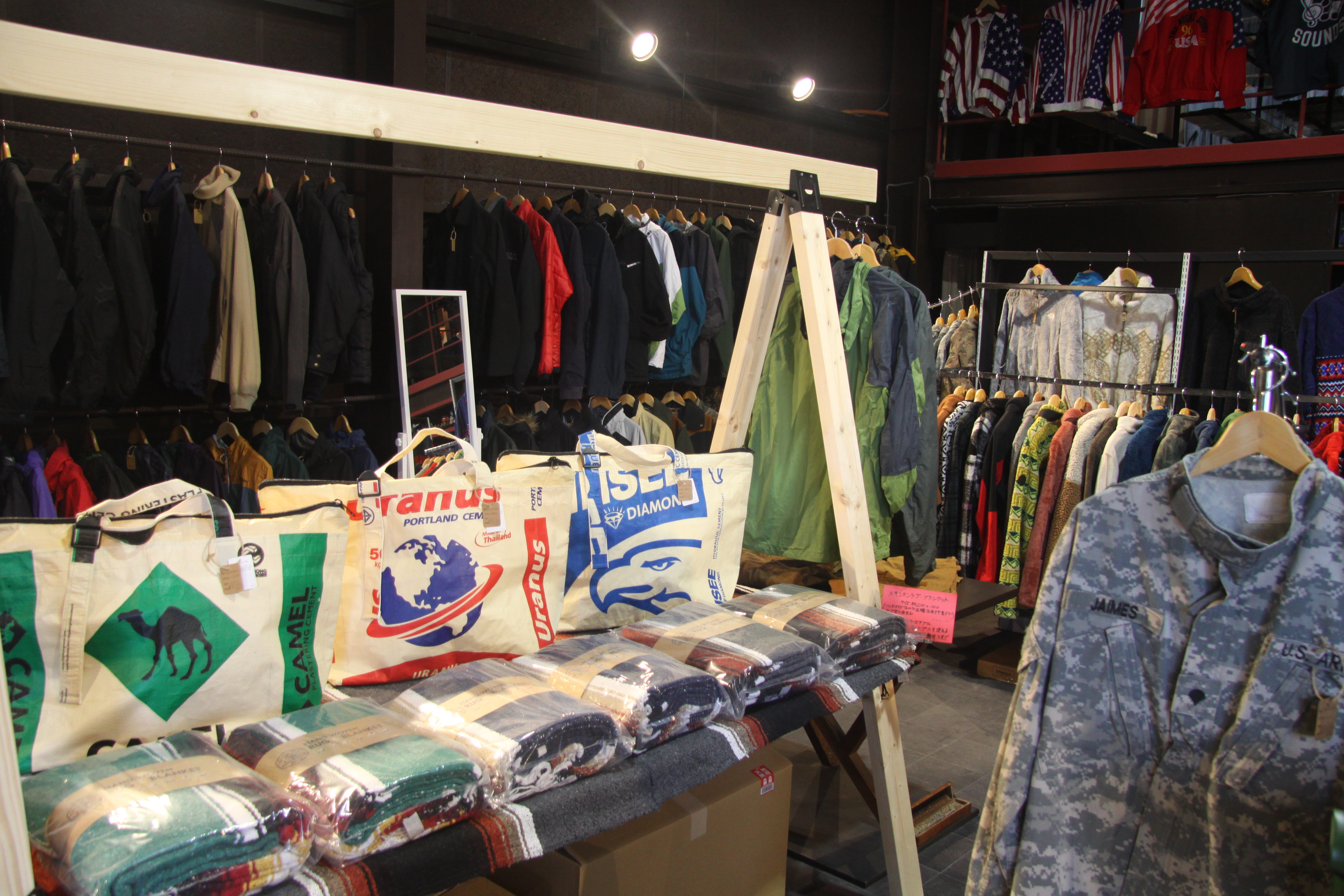 岡山で古着屋巡りで立ち寄るならT・H・E 78へ