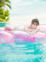 NMB48梅山恋和、写真集から新水着カット公開 オンライイベント開催も