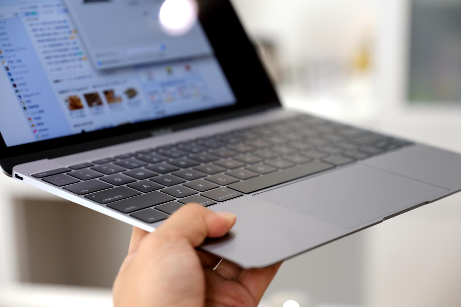 12インチMacBook 2017 レビュー！ノマドワーカー最強PC！ | コネクプレイス