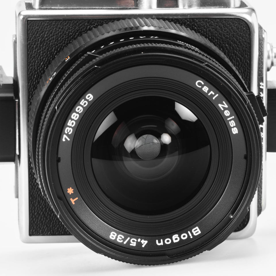 Hasselblad 903 SWC chrome | Vintage Cameras | Coeln Cameras