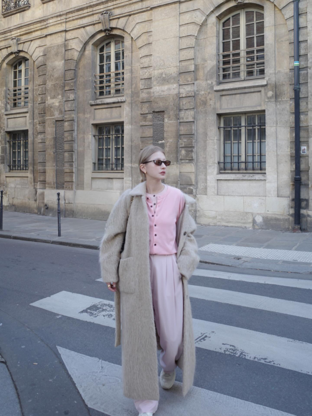 10月7日に大好評のベーシックタックパンツから新色が登場！今回の