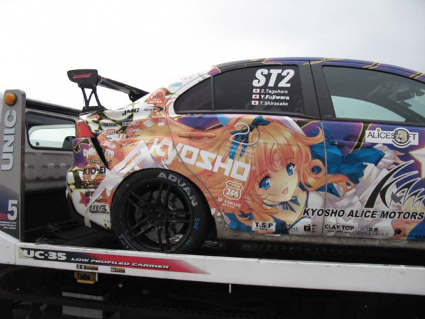 KYOSHOアリスモータースランサーX 画像｜事故ってもキャラは無事