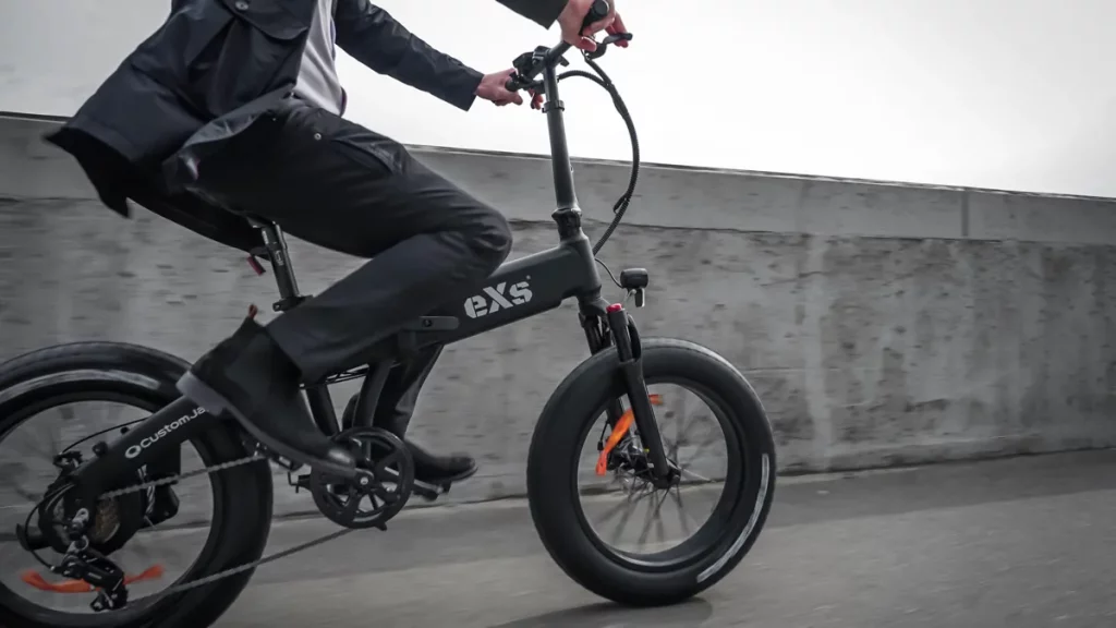 新商品！EXPO2025協賛ブランド『eXs』より、電動アシスト自転車『eXs