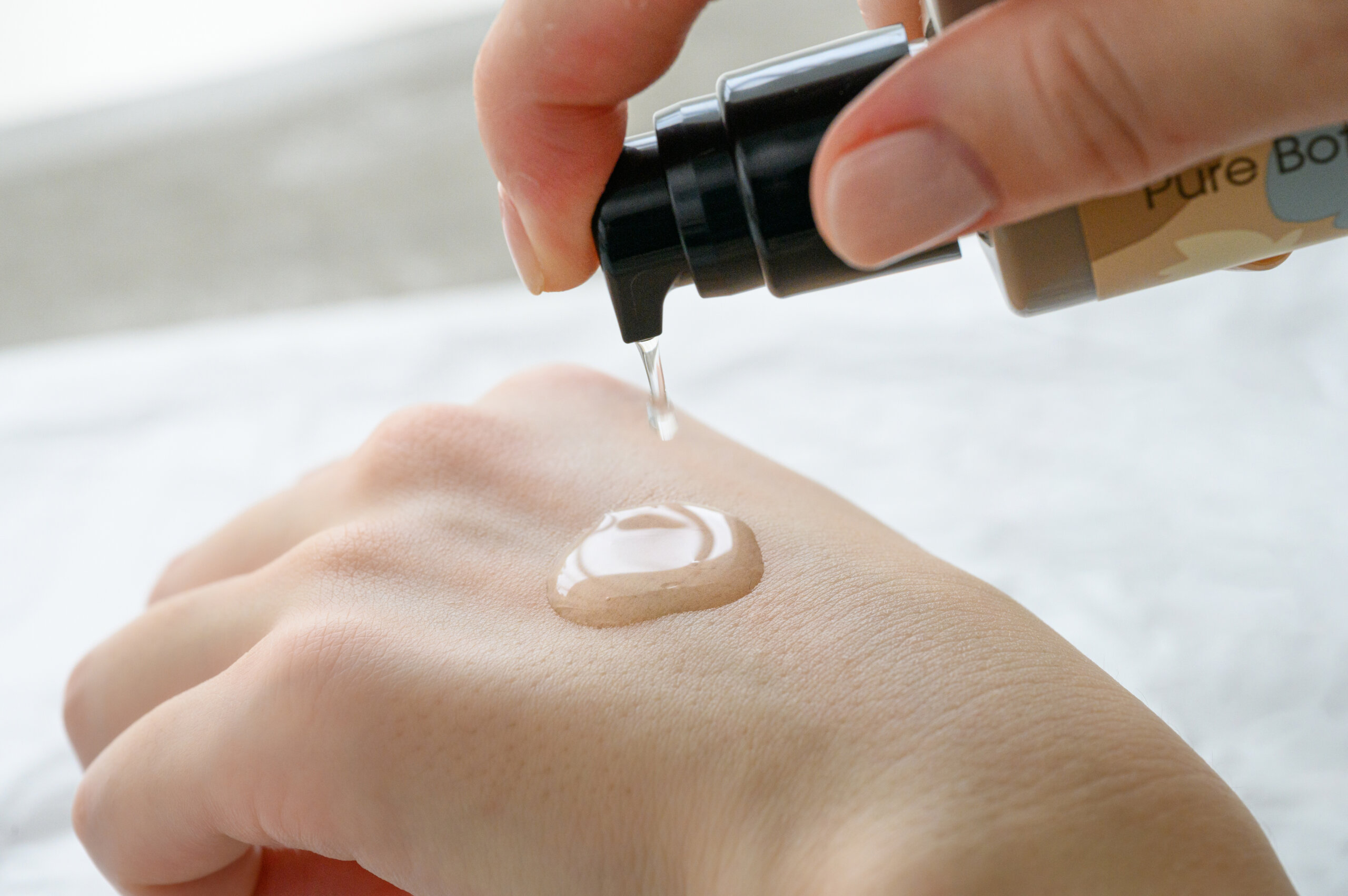 Pure Switch スペシャルキット｜家庭用脱毛器スムーズスキン公式サイト