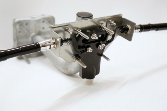 MAV-2W （MAV2W） 【新登場】【可変】モービルアンテナ流用式V型