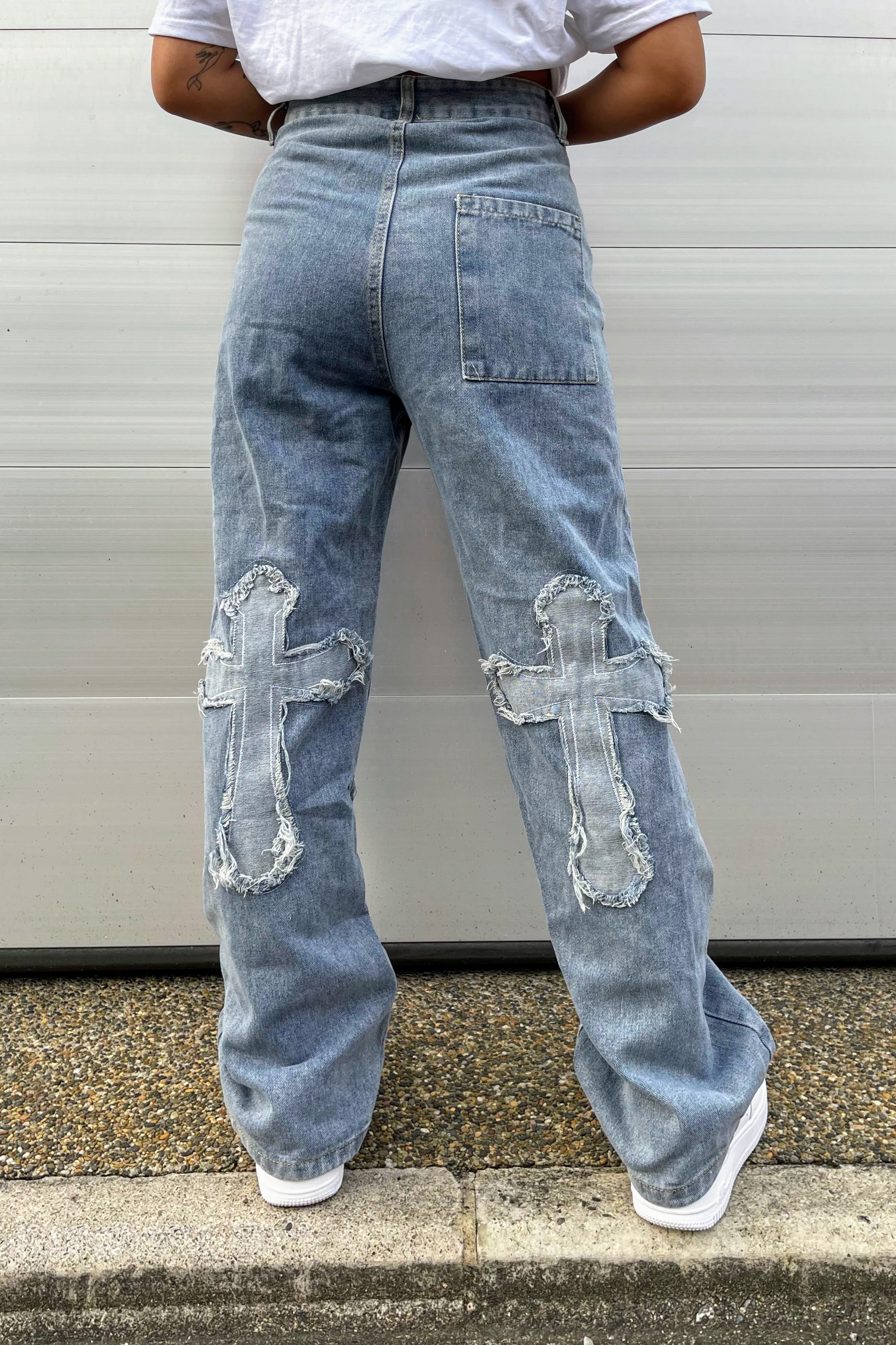 クラッシュクロスデニムパンツ DPA81009 – CRAMMY