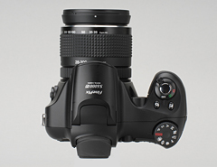 河田一規のデジカメナビ】富士フイルム FinePix S6000fd