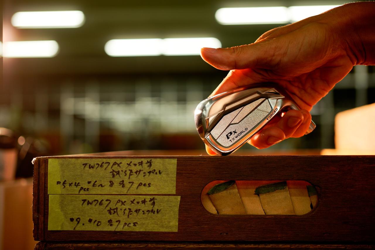 HONMA T//WORLD Px】伝統と革新、その絶妙な融合。【アイアン解体新書