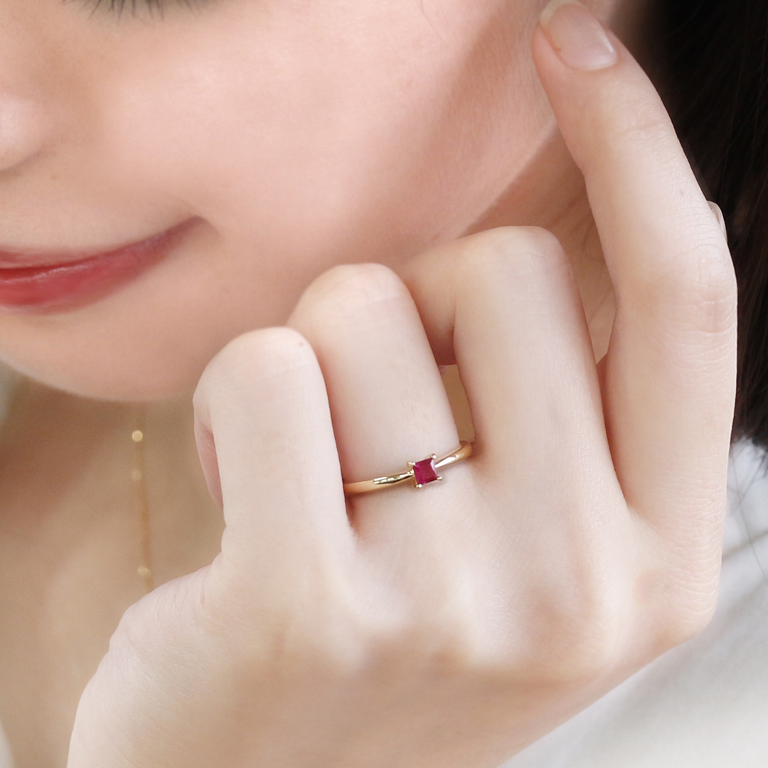 ビズー公式】ルビー スクエアカット K18(18金) プラチナ リング | 希少