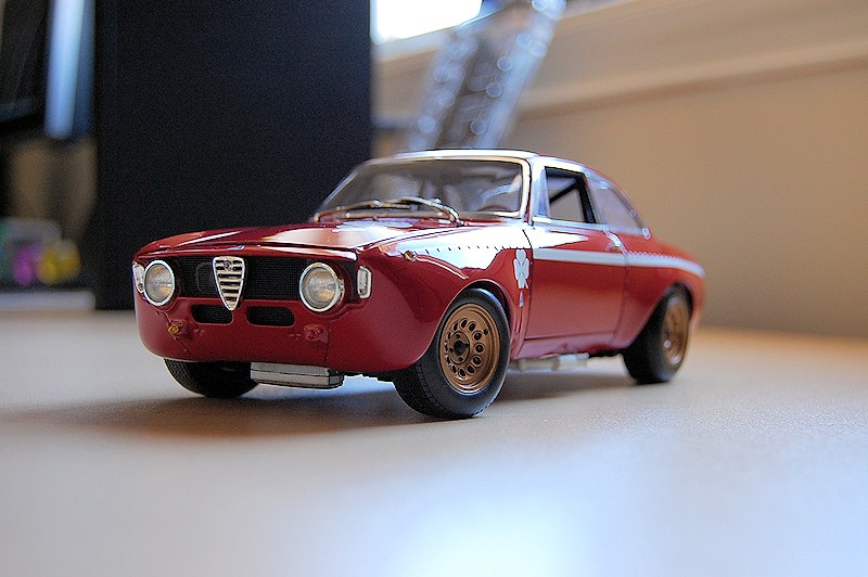 REVIEW: Minichamps Alfa Romeo GTA 1300 Junior • DiecastSociety.com