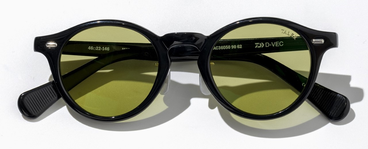 DAIWA」が展開する『D-VEC』より、TALEXレンズ×鯖江産フレームを採用