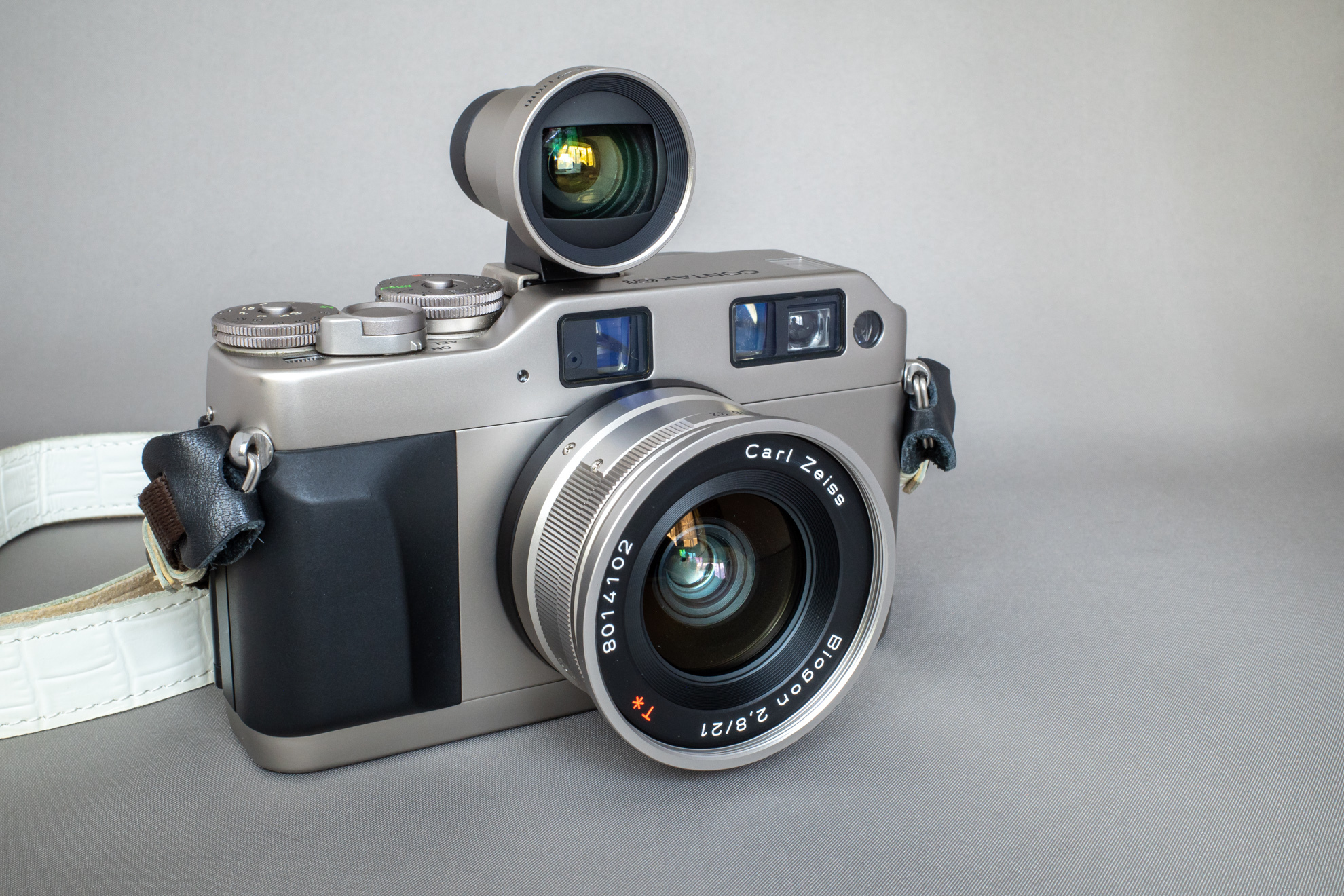 CONTAX Biogon T*21mm F2.8 (G) ◇レビュー外観編◇ | デジタル試しうち