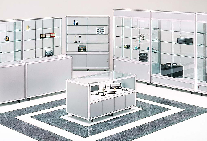 ガラスショーケースの制作・通販なら石山製作所