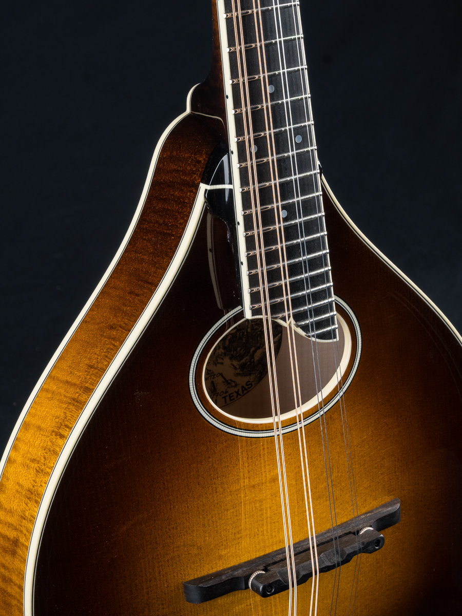 Collings MT2 O Adirondack Spruce and Flamed Maple Sunburst