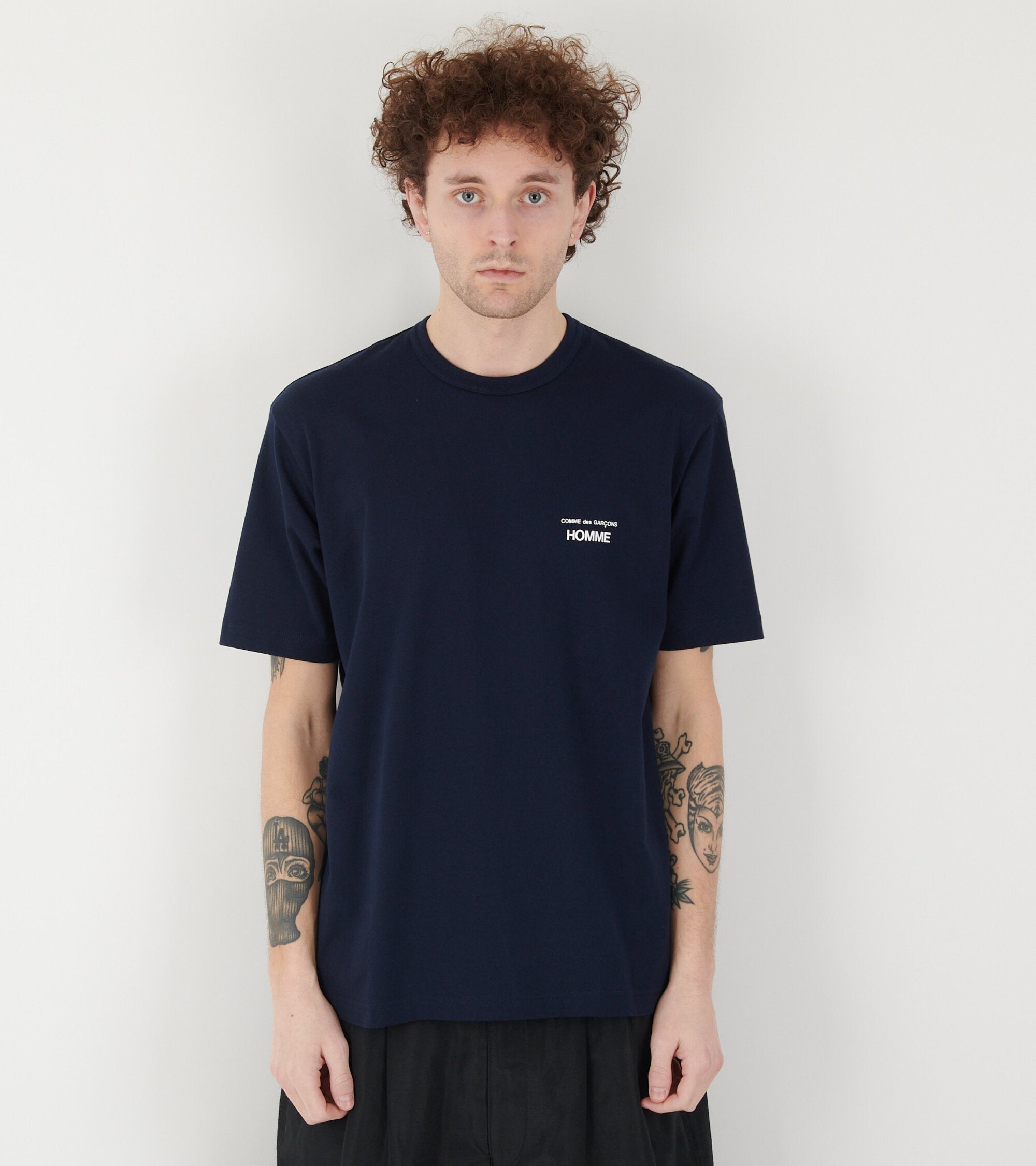 Comme des Garcons Homme Logo T-shirt Navy – Dr. Adams