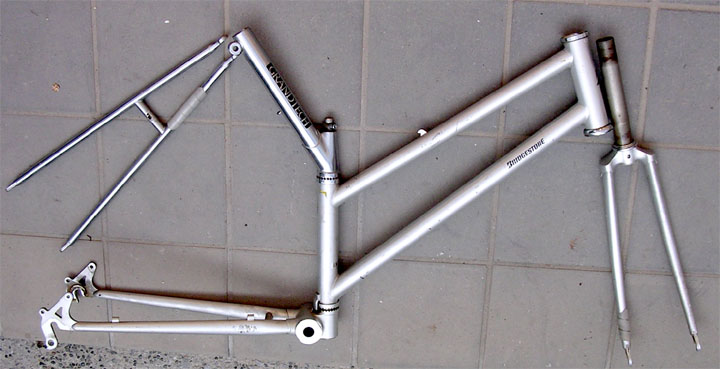 BRIDGESTONE GRANDTECH グランテック トラベゾーン フレーム