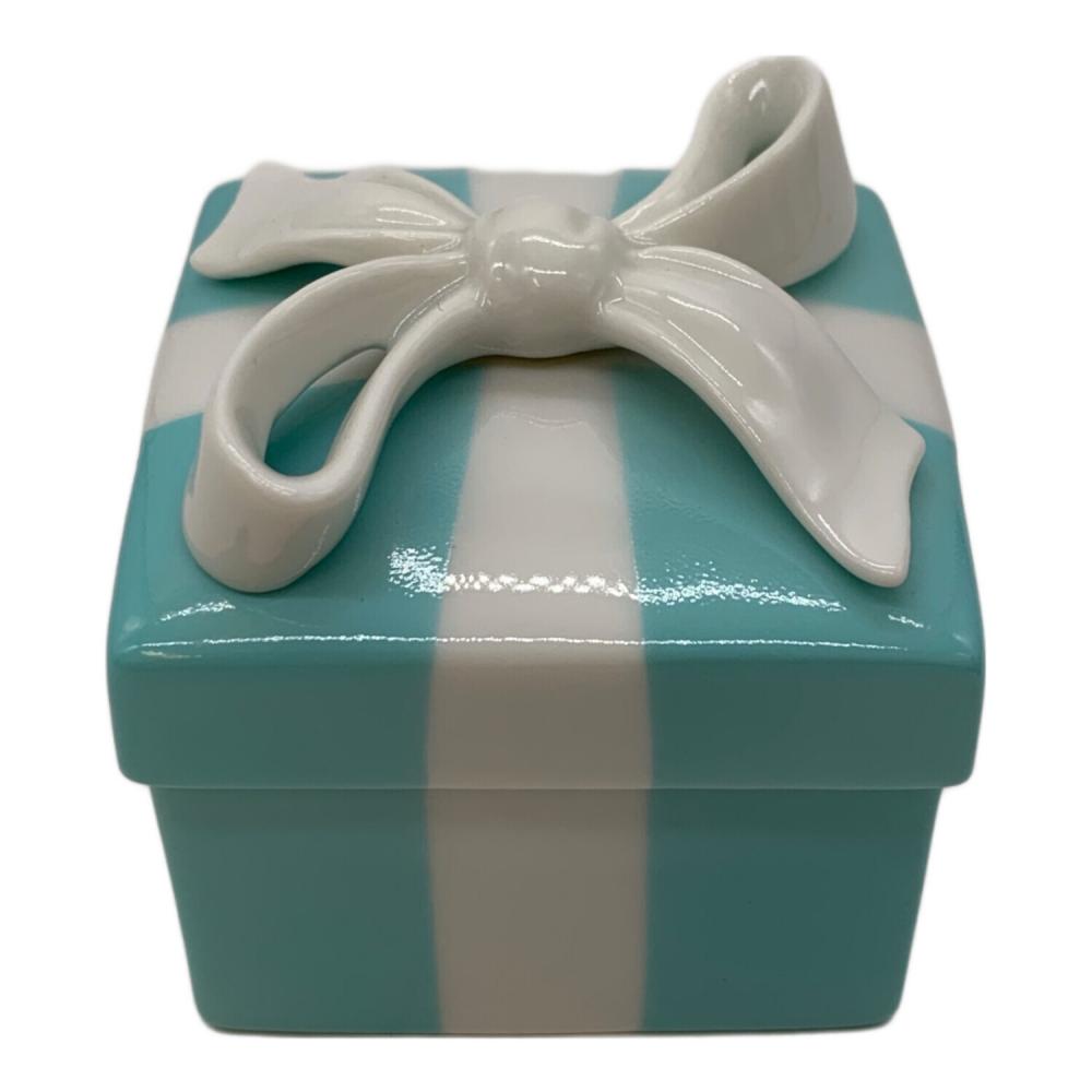 TIFFANY & Co. (ティファニー) ミニブルーボウボックス｜トレファクONLINE