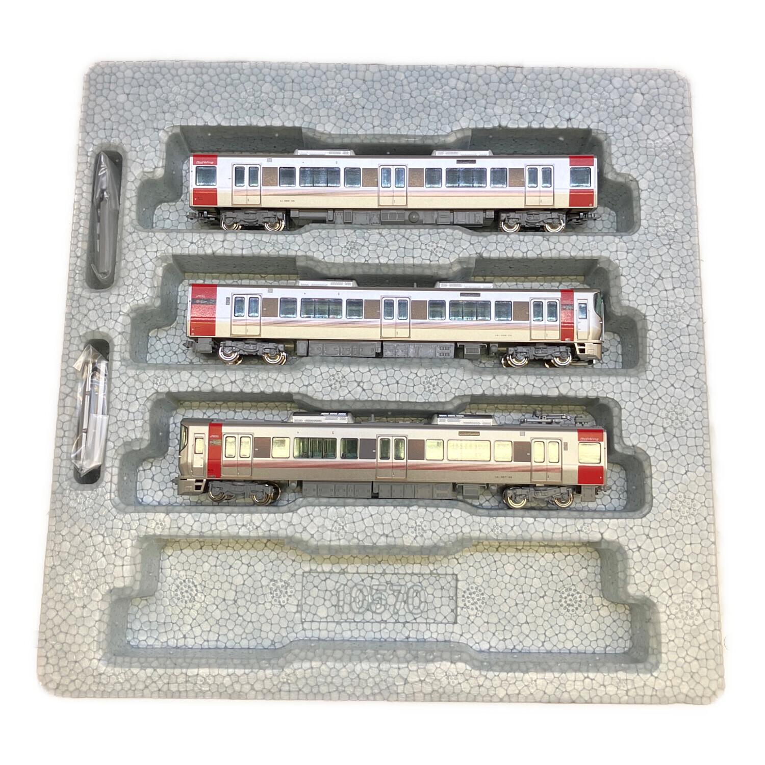 KATO (カトー) Nゲージ 227系 0番台 Red Wing 3両セット｜トレファクONLINE