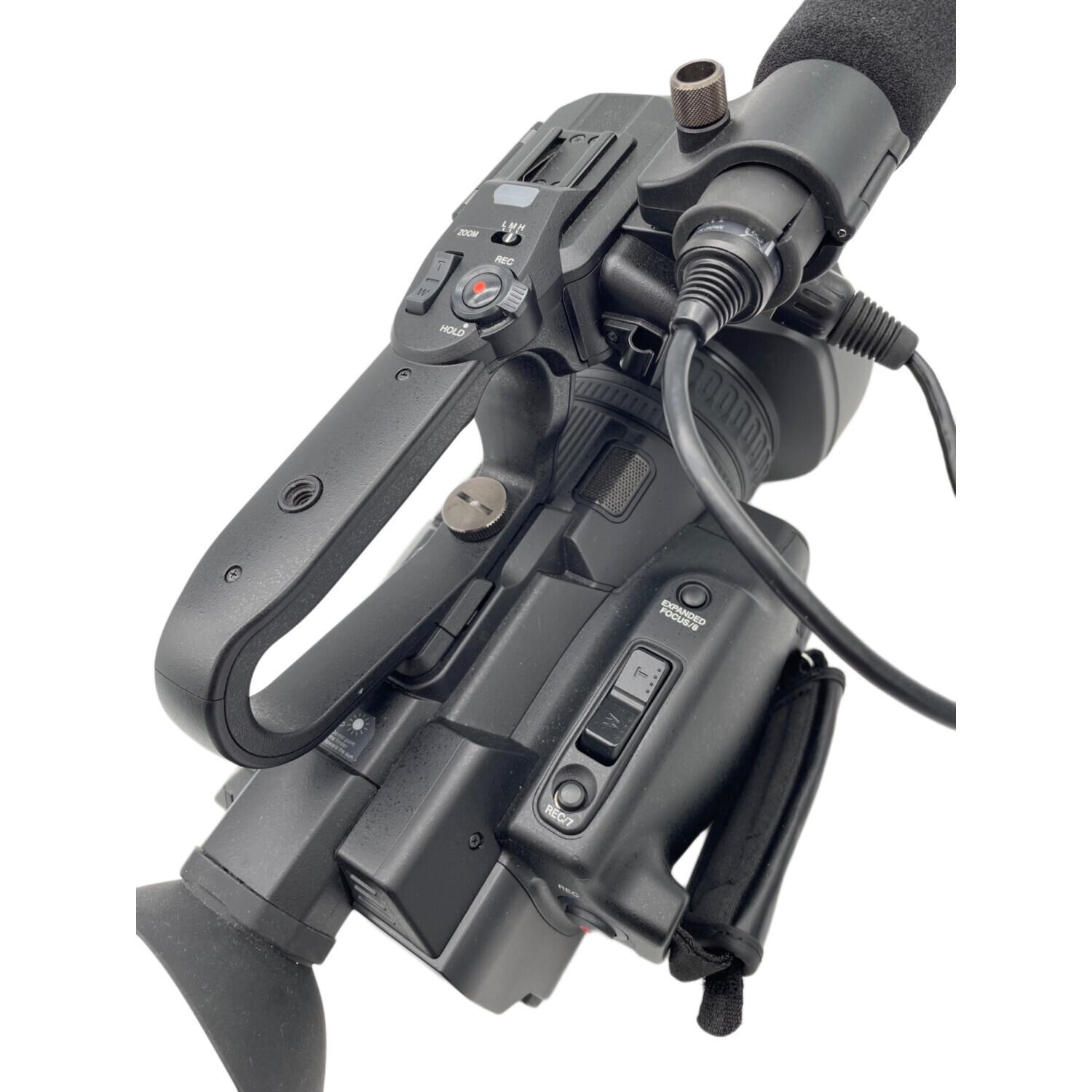 JVC（ヴィクター） 業務用ビデオカメラ GY-HM175｜トレファクONLINE