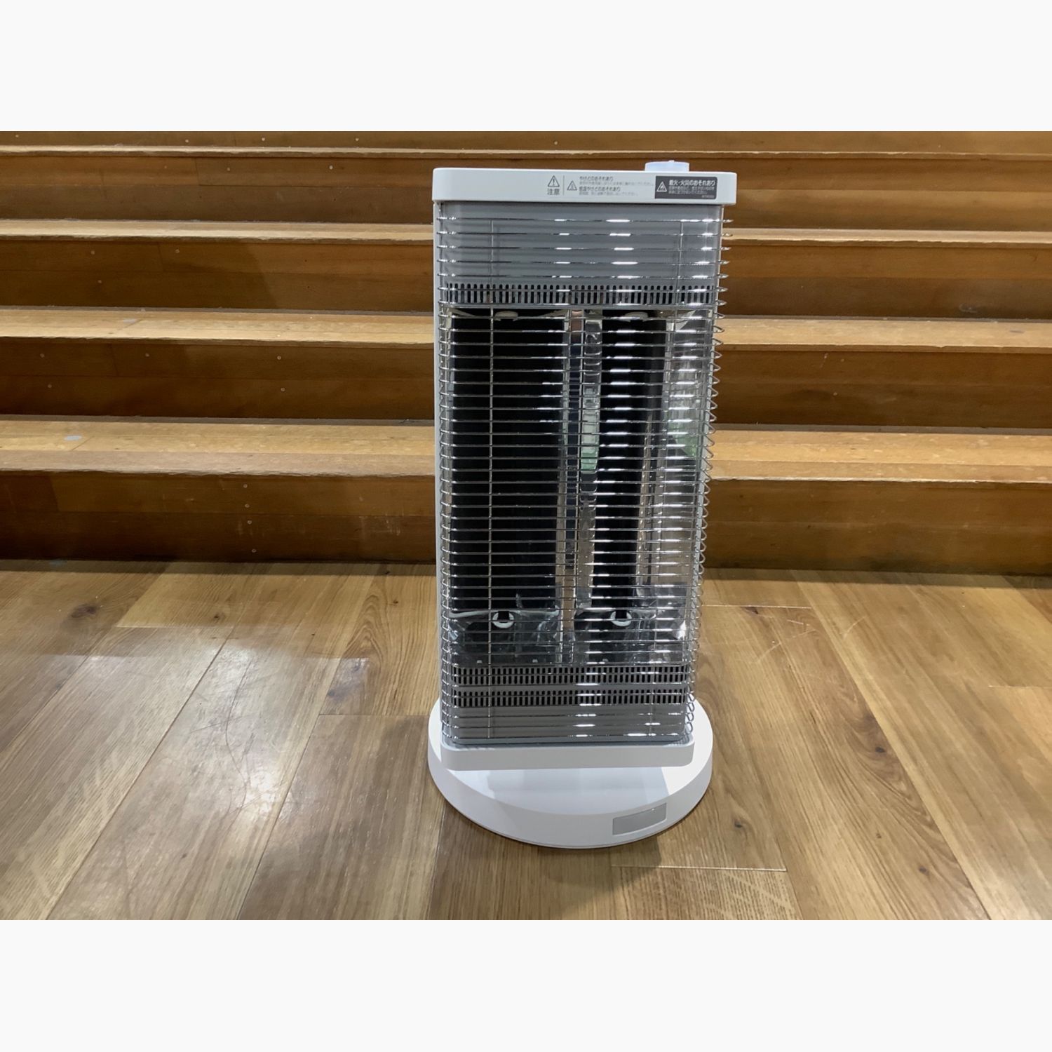 ダイキン 電気ストーブ セラムヒート ERFT11VS-H ダイキン、モダンな