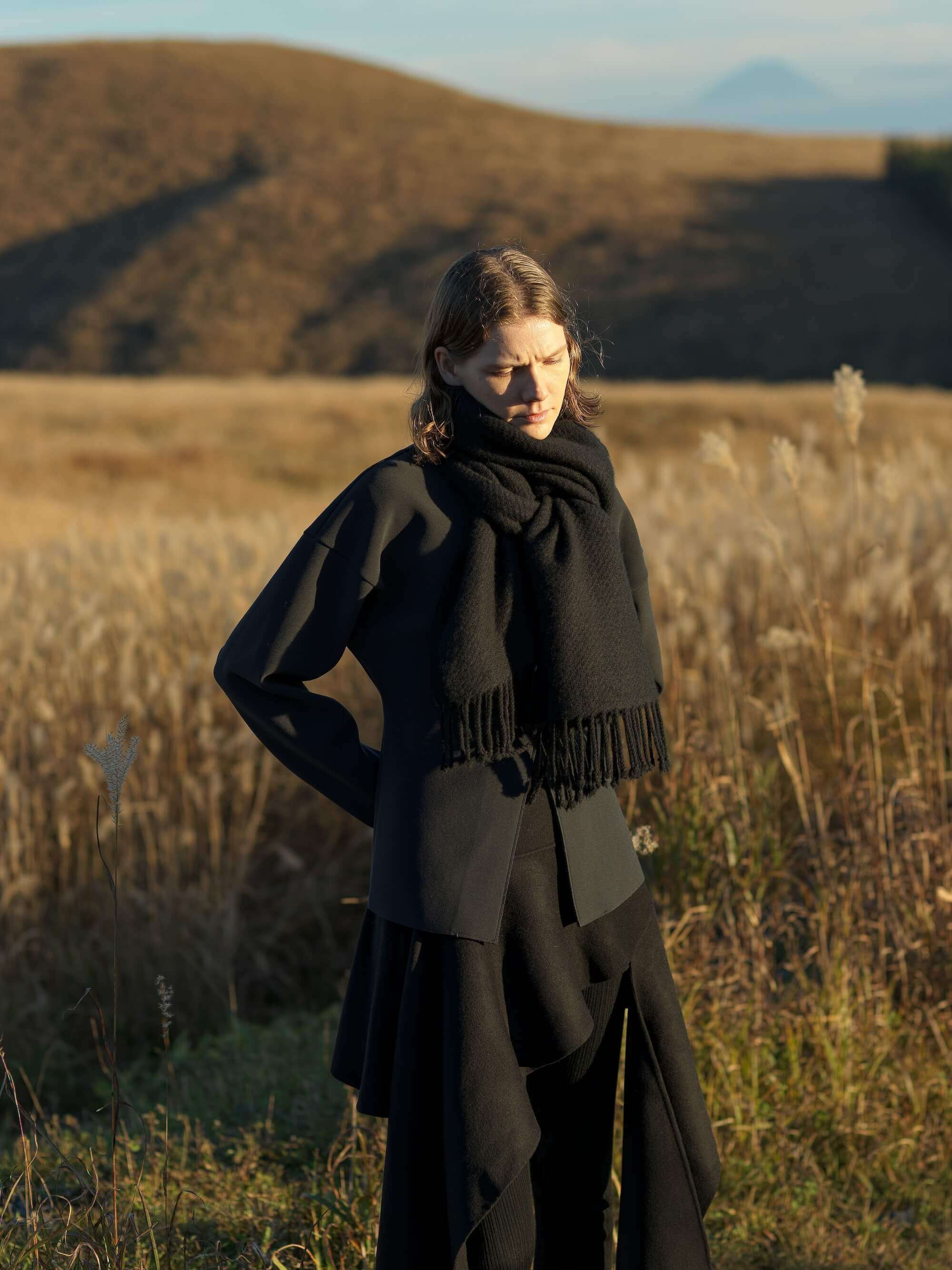 カシミヤストール(ロング) ブラック | EDWARD BROWN(エドワード