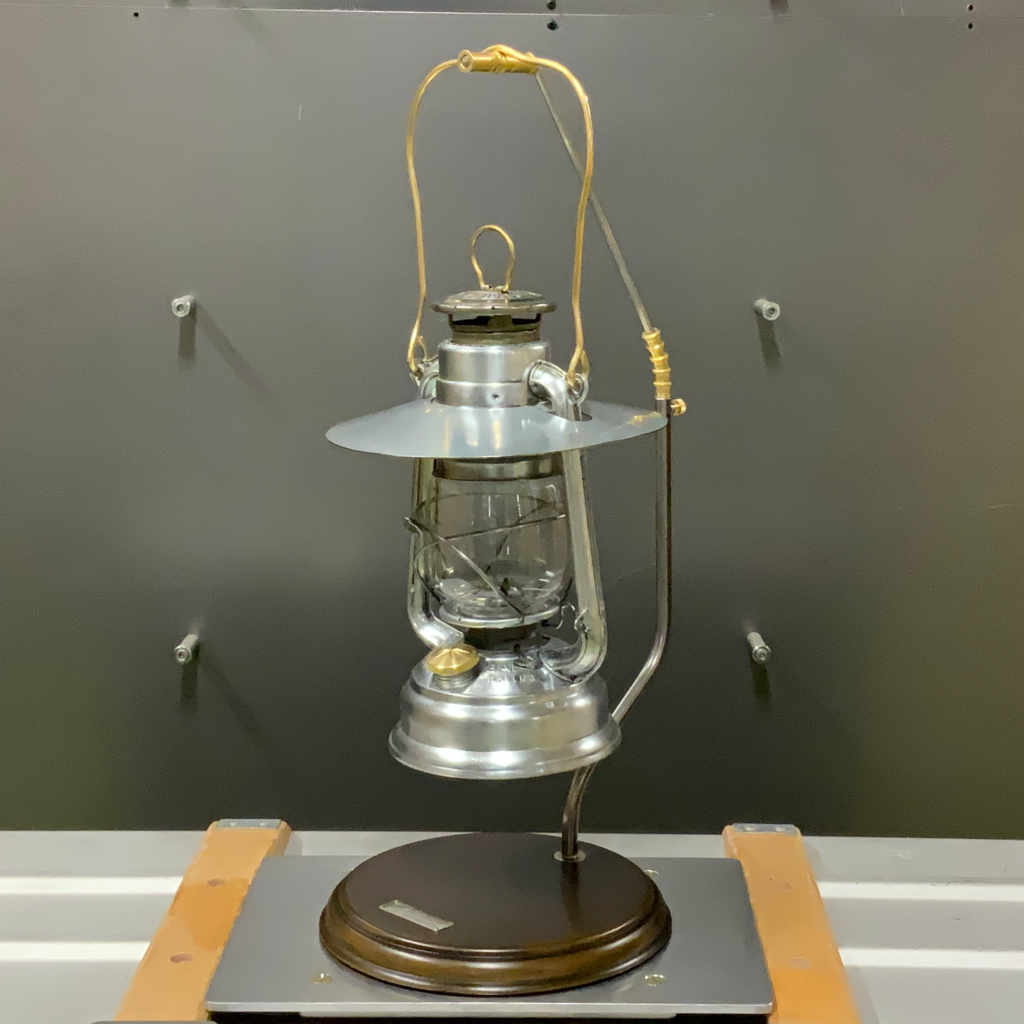 オイルランタンスタンド｜高さ調整可能｜T3-01-LANTERNSTAND｜T3