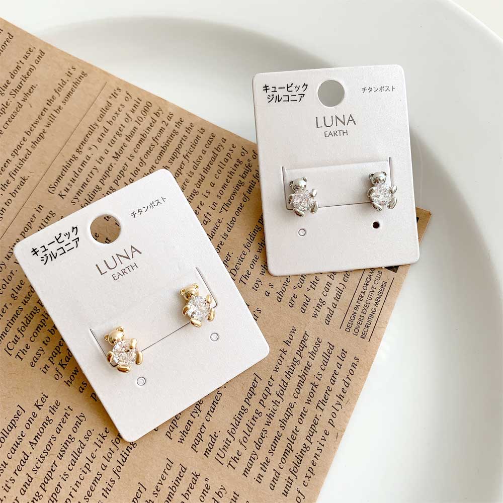 P-777) くまちゃんチタンピアス / キュービックジルコニア | ビーズ