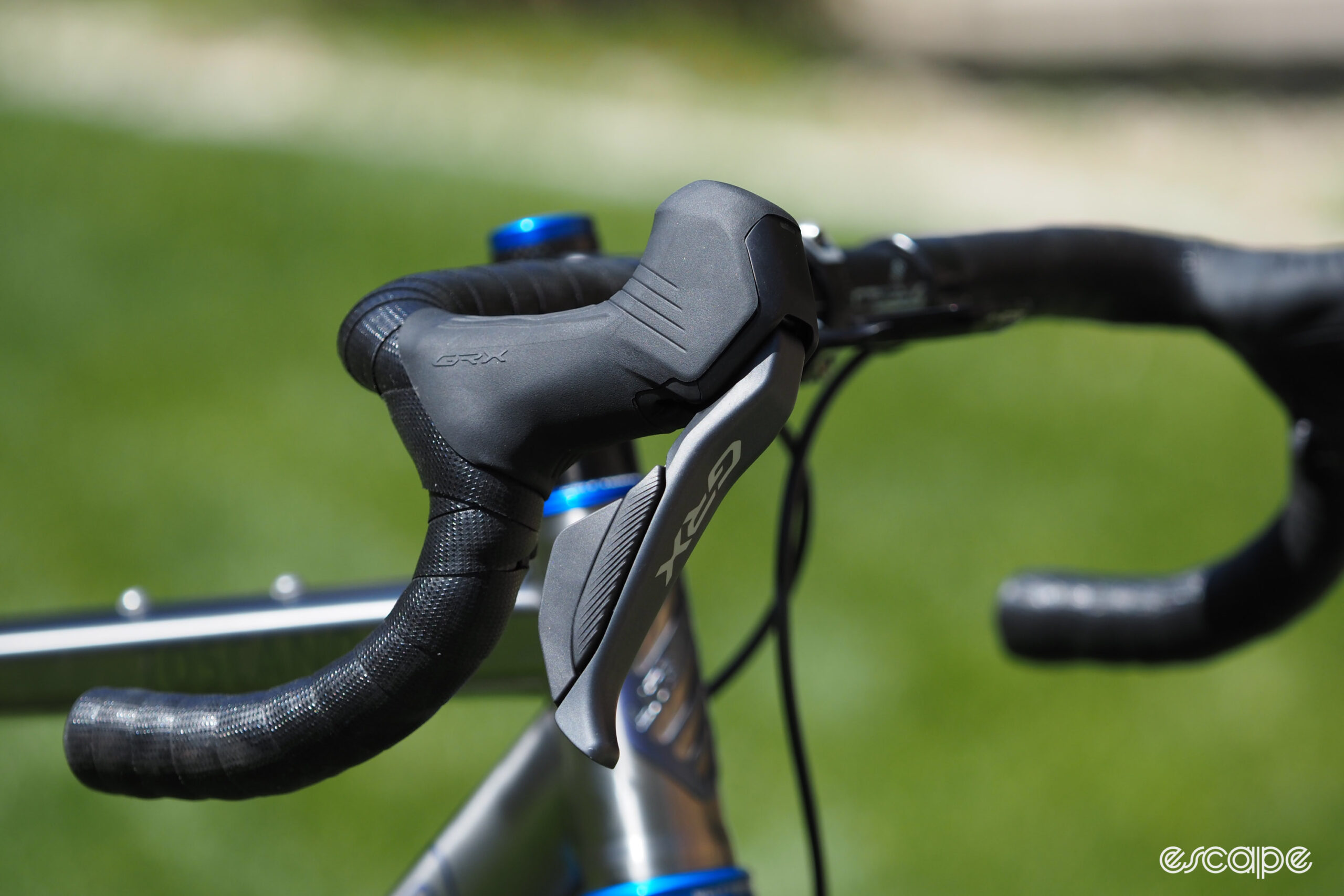 Shimano GRX Di2 RX825 goes 12-speed and wiredless, but still no 1x