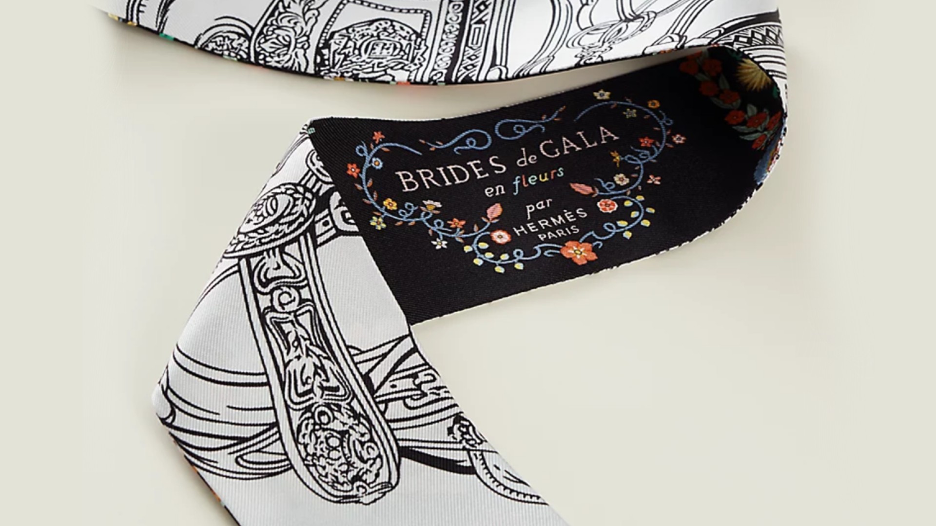 エルメスのツイリーとは？人気柄や使い方・最新作まで徹底解説！ | ESTIME