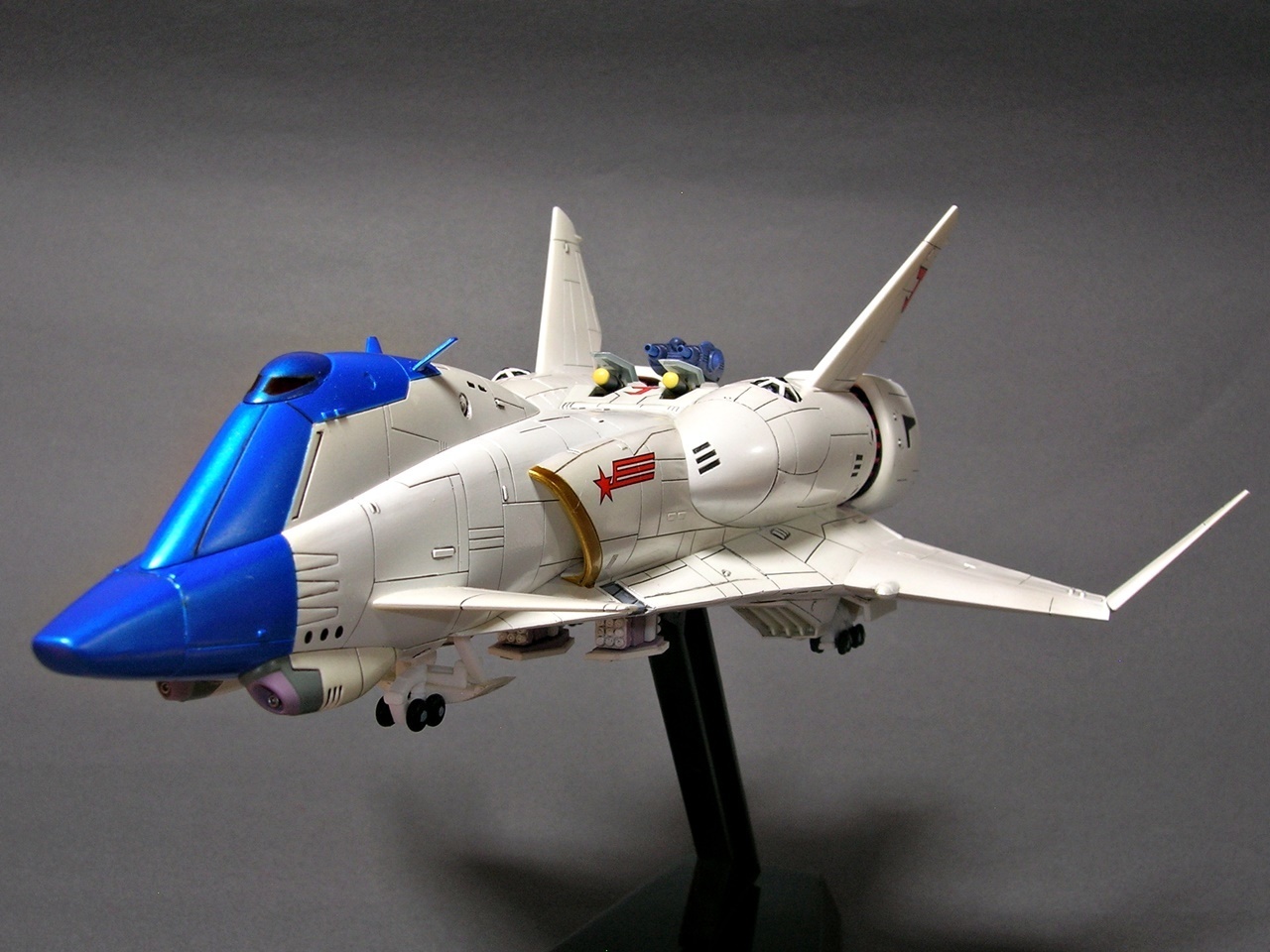 模型：クラッシャージョウ ミネルバ (ウェーブ W.H.A.M.! 1/500): 未