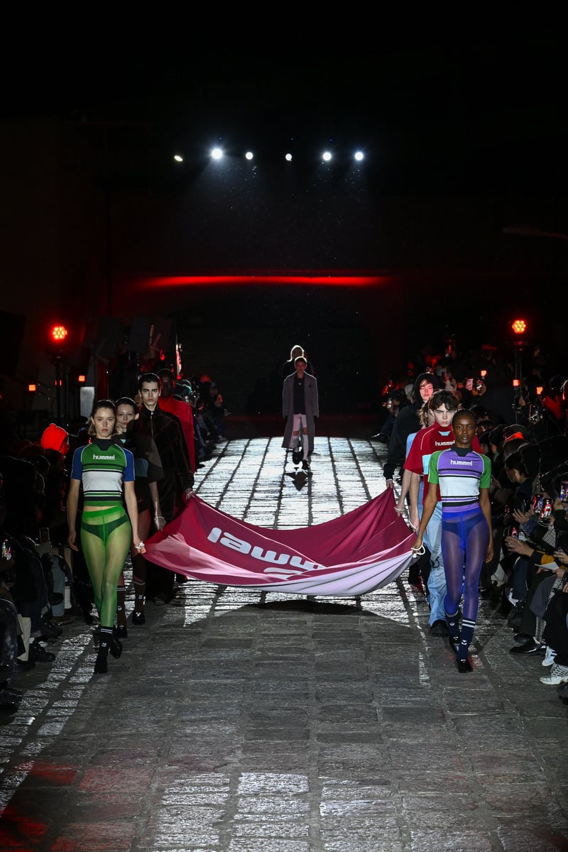 HUMMEL 00 2025年秋冬コレクション | 東京 | 画像167枚 - FASHIONSNAP