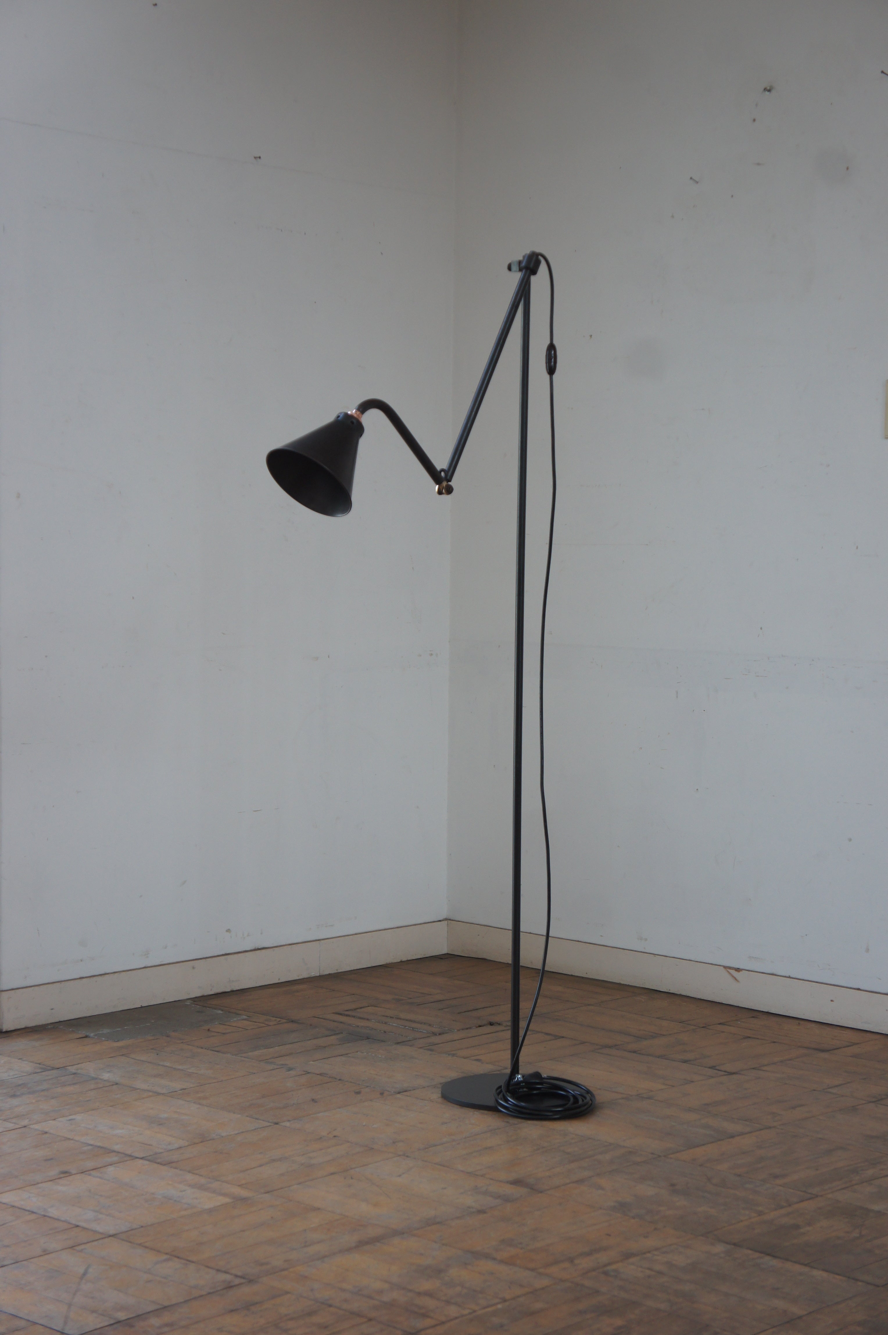 KI-E-KLAIR Floor light 1500 – fertravail