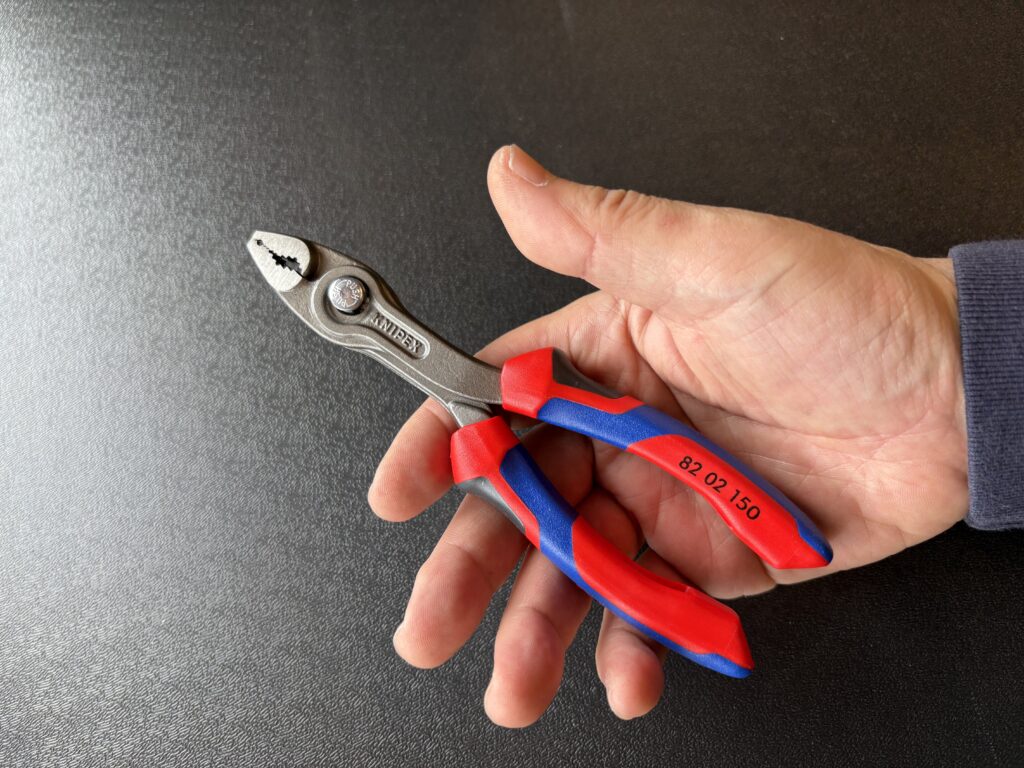 KNIPEXの人気モデルに新サイズ追加！150mmコンフォートグリップ誕生