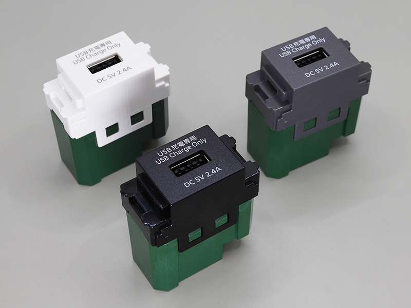 埋込充電用USBコンセント 1ポート 18W（USB-C） パナソニック WN14841