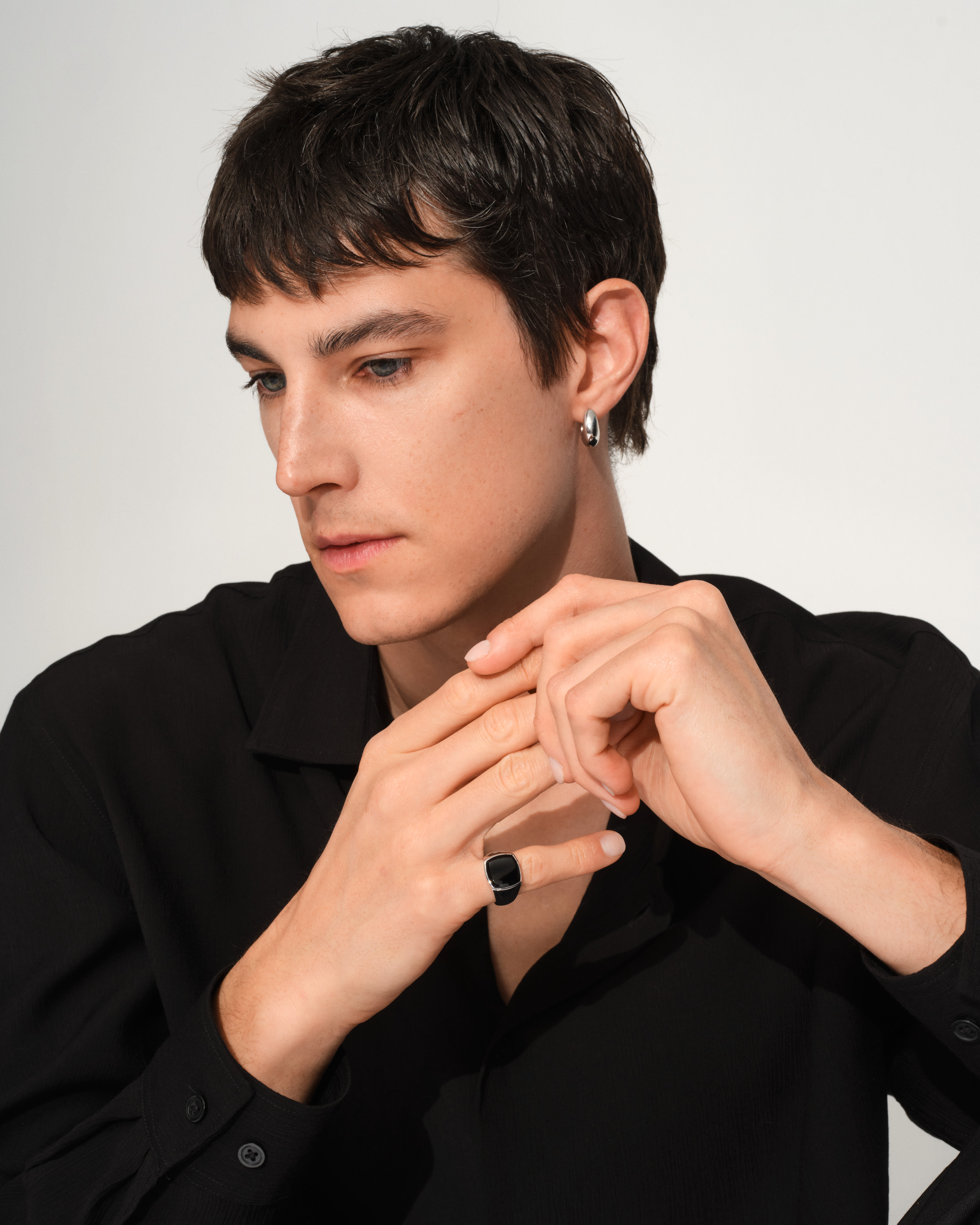 Cushion Polished Black Onyx - Tom Wood Project Official Online Store