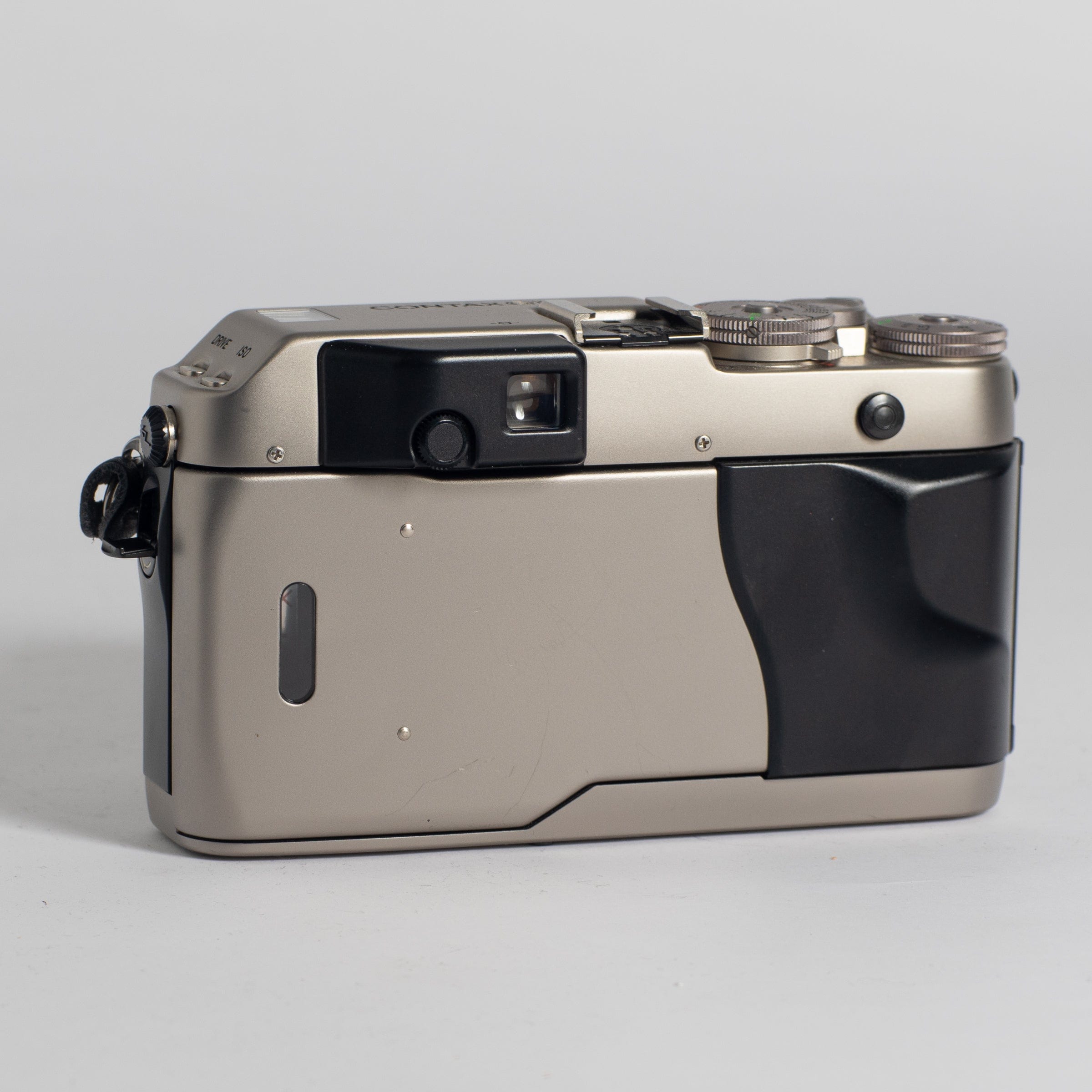 Contax G1 with Carl Zeiss 28mm f/2.8 with Lens Hood – Film Supply Club