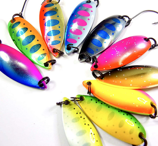 エリアトラウト用スプーンの選び方！おすすめタックルもチェック