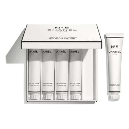 シャネル N°5 ハンド クリーム／ボディローション/リップボーム セット