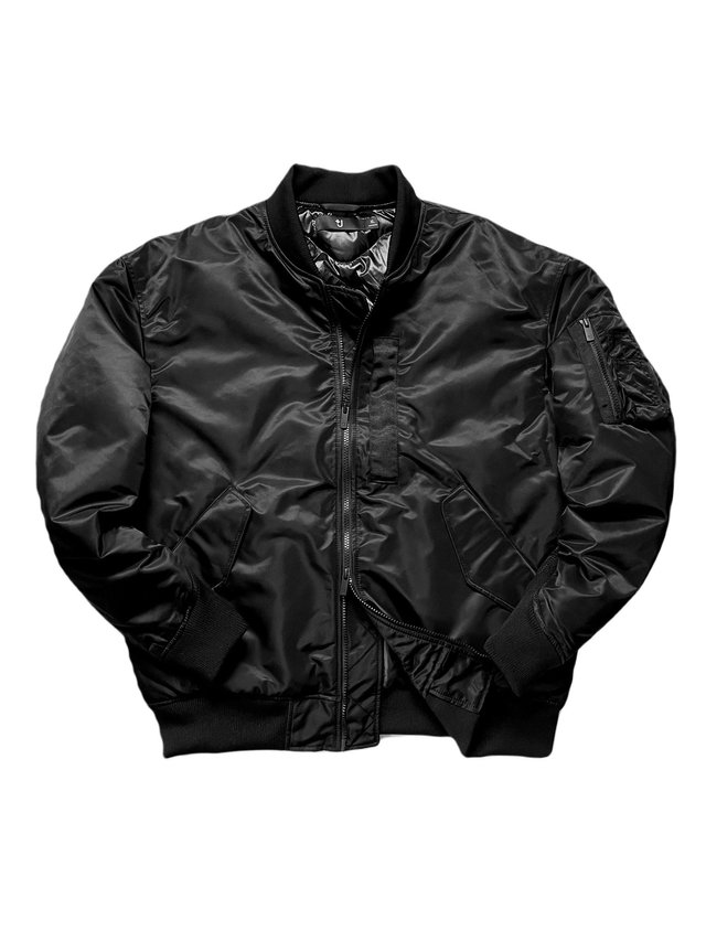 ユニクロ+J史上最高アウター誕生！ミリタリー好き、モード好き、コスパ