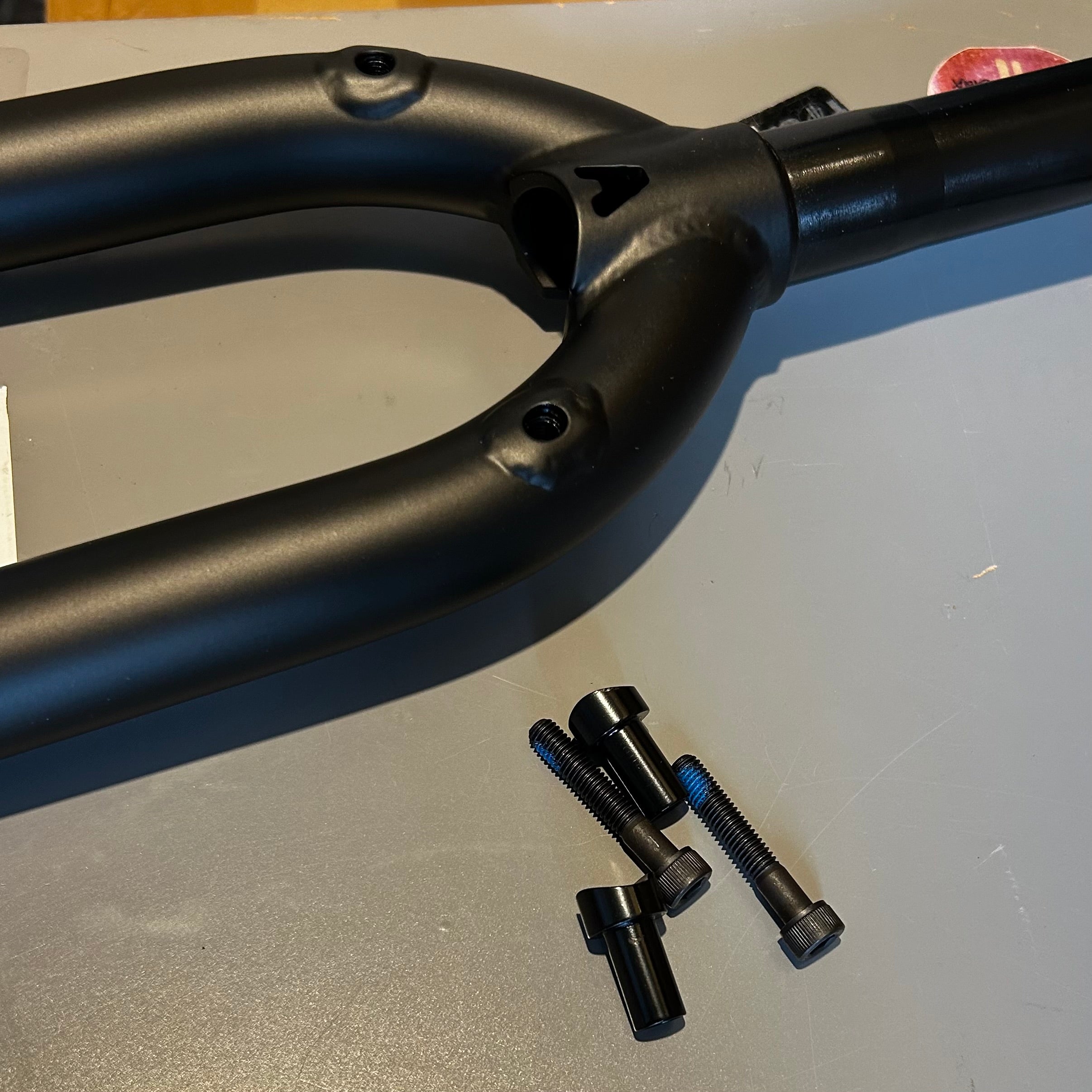 Ares Bikes AX V2 Zero Gabel / Forks Black – Fourpegsbmx Shop