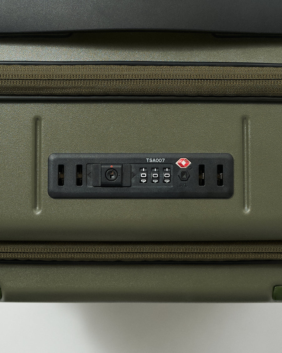 ace. x FTS CABIN CASE – FreshService® official site