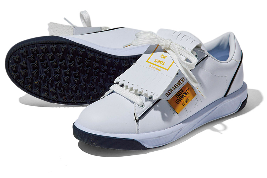 プレーも装いも格上げ！最新スパイクレスゴルフシューズ18選 | EVEN