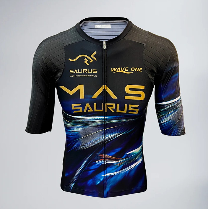 自転車系YouTuberまさ君が新チーム立ち上げ！「MAS X SAURUS