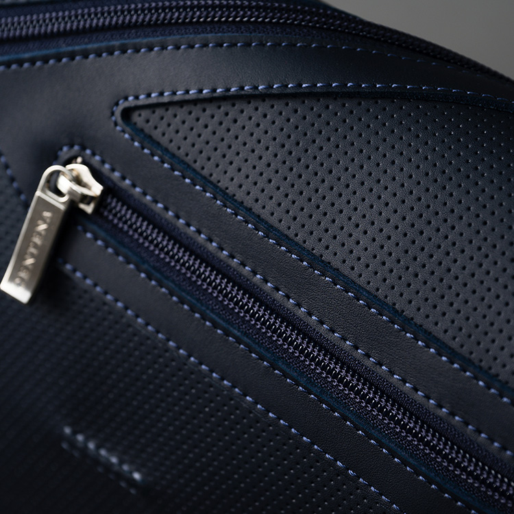 CENTENA】LUXURY パンチングレザー・ボディバッグ | 藤巻百貨店