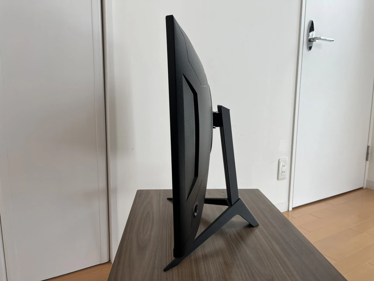 KTC H27S17 湾曲ゲーミングモニター』レビュー！2万円台でWQHD解像度